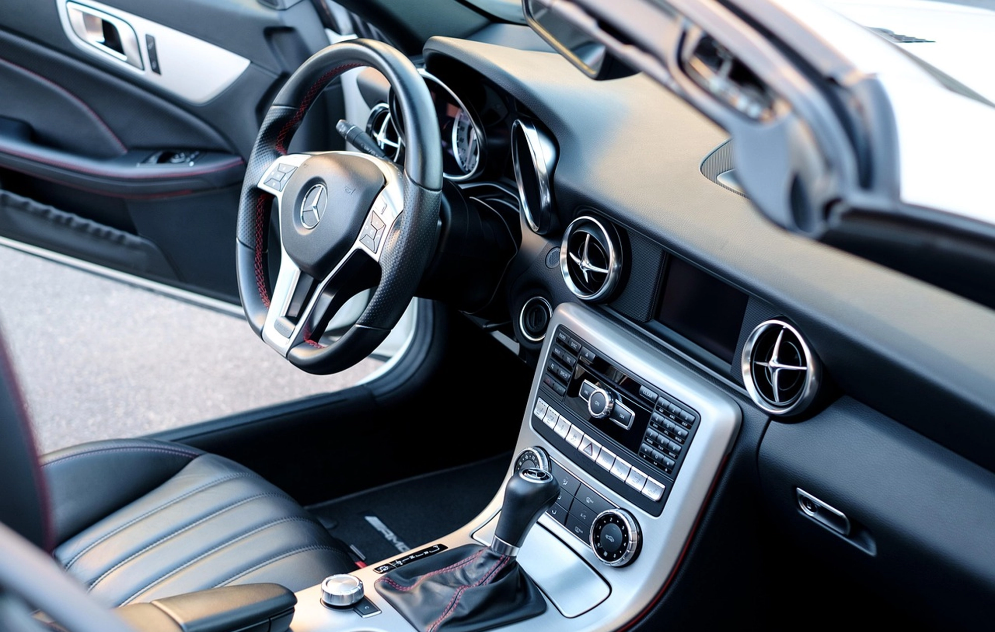 Instalación professional de Sistemas de Infoentretenimiento